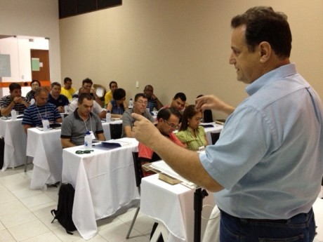 Aula de Finanças com Ebenézer Bittencourt