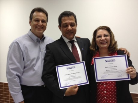 Recebendo certificado do Haggai