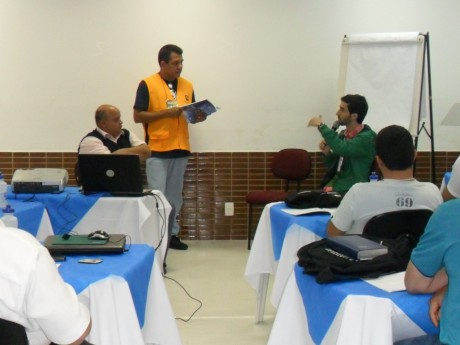 Os participantes desenvolvem projetos pessoais de evangelismo