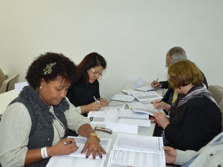 Participantes escrevem seu Projeto Pessoal de Evangelismo