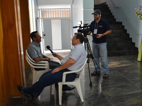 EB e Airton entrevistando o Adão (de Várzea Dourada).
