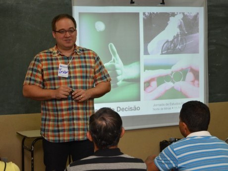 Inar Brandão em mais uma aula.