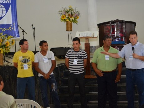 Meditação com EB, com teatro, sobre Lealdade: "Não faleis mal um dos outros".