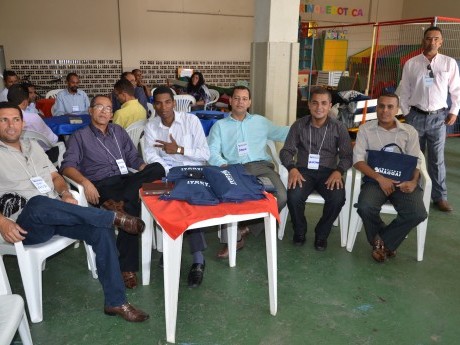 A alegria do pessoal no final do curso, domingo de manhã.
