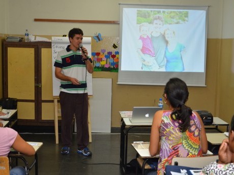 Marco Cruz em mais uma aula