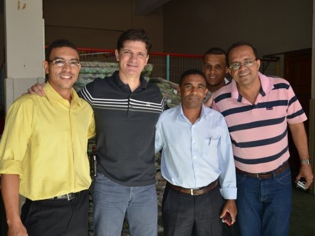 Ricardo com alguns dos participantes