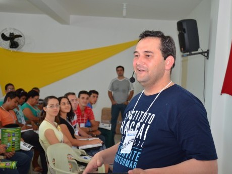 Gênesis na aula.