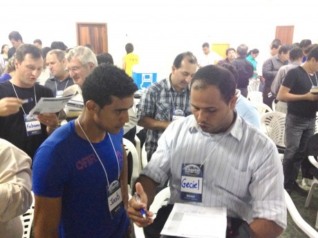 Compartilhando...