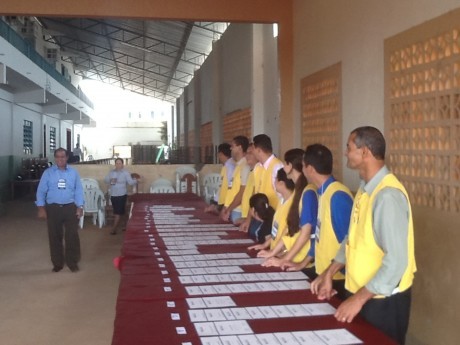 Equipe de Logística coordena a distribuição dos certificados.