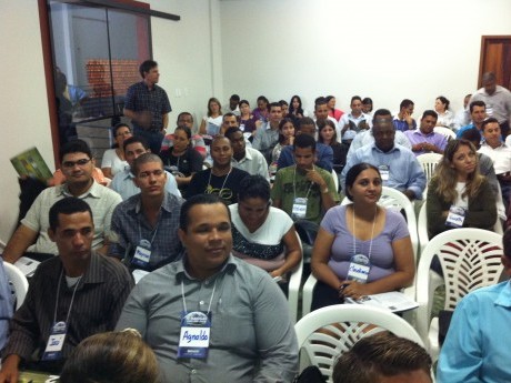 Vista parcial dos participantes