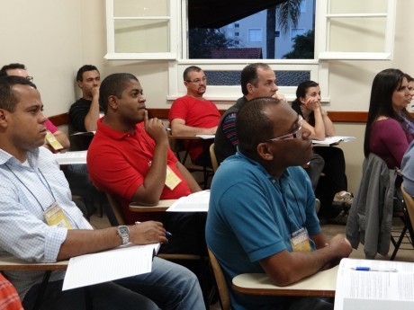 Atentos à aula de Finanças