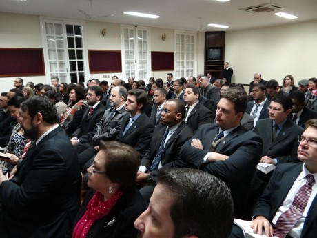 Mensagem com o diretor executivo do Haggai Ebenézer Bittencourt