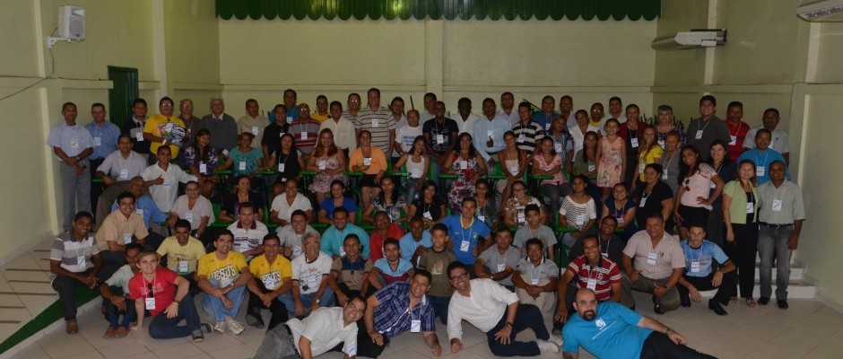 Grupo de participantes da Jornada Haggai 2013 em Moju, PA.