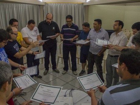 As três equipes (Macapá, Moju e Cristo Rei) se reúnem em Belém para agradecer a Deus pelas Jornadas realizadas.