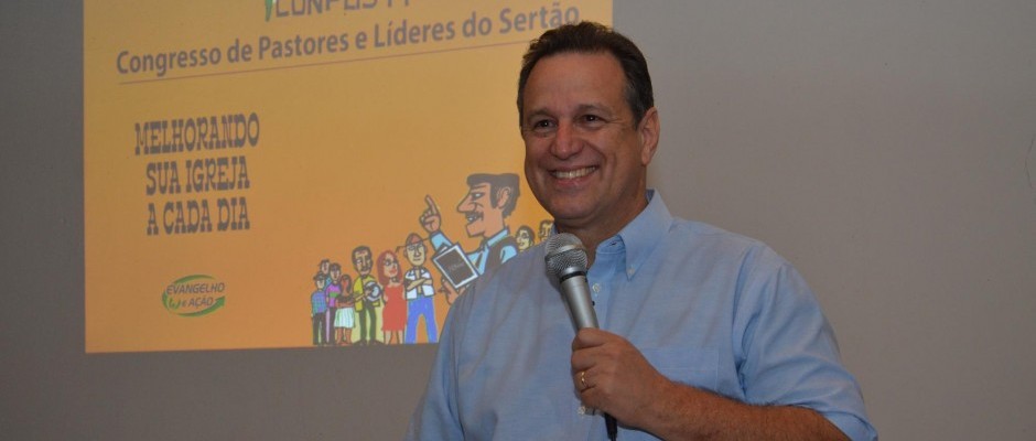 Início do CONPLIS. Tema: Melhorando a sua Igreja a Cada Dia.