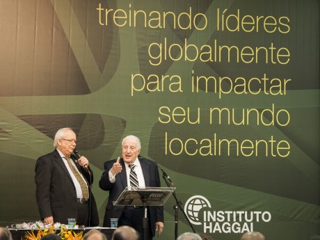Dr. John Edmund Haggai, Fundador e CEO do Instituto Haggai Internacional