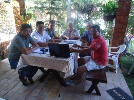 Integrantes da Agradh-PE em reunião de planejamento