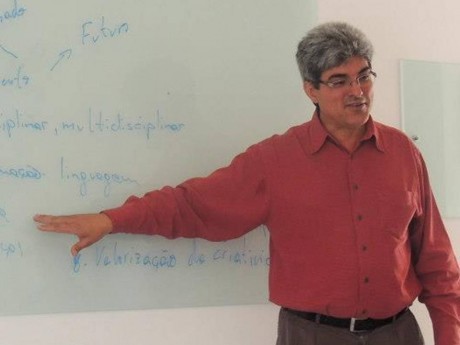 Agemir Carvalho Dias
