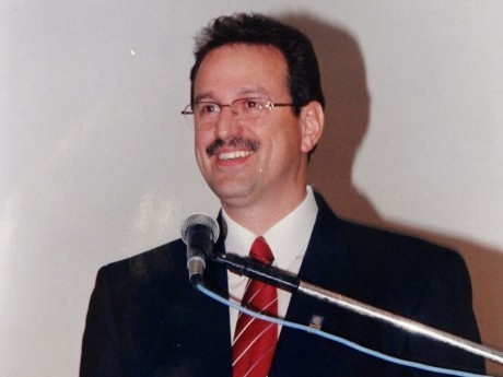 Ebenézer Bittencourt - Junho/2001 - 1o ano como Diretor Executivo