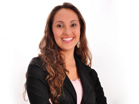 Renata Vaes - locutora e promotora da Mundy FM, Sorriso, MT