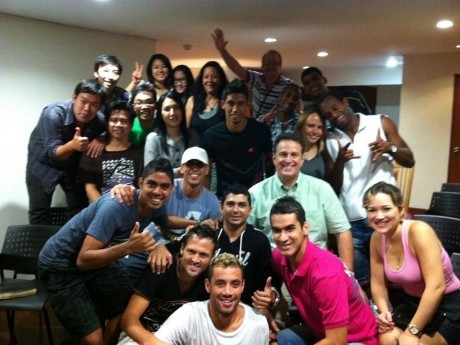 Reunião com jogadores e nacionais tailandeses
